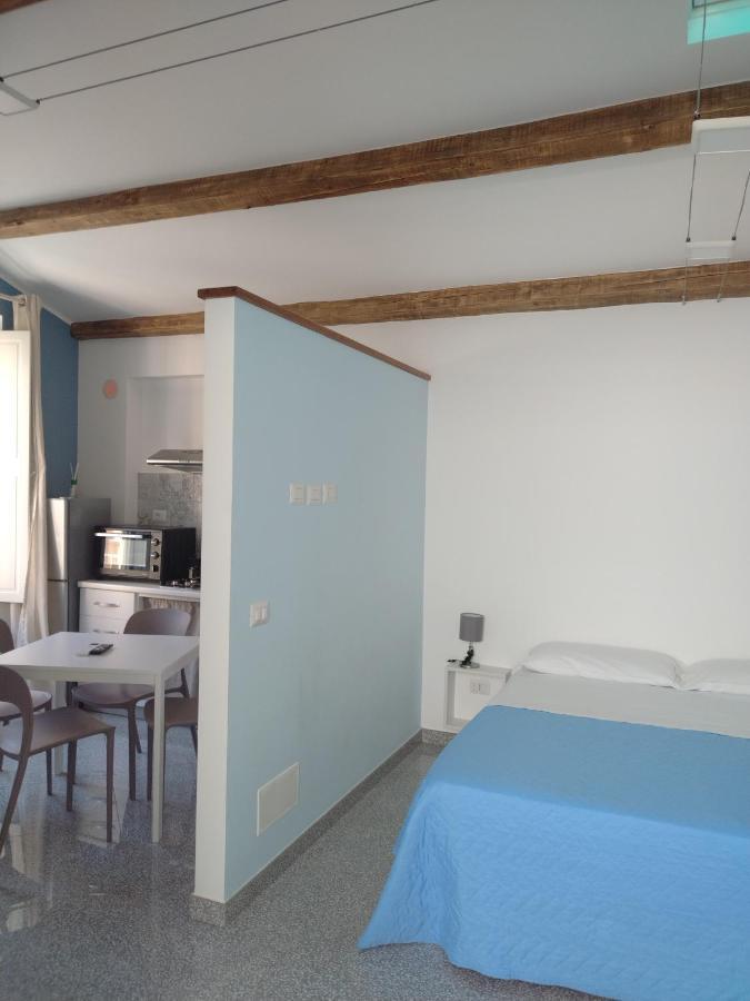La Reggia Apartments Milazzo Buitenkant foto